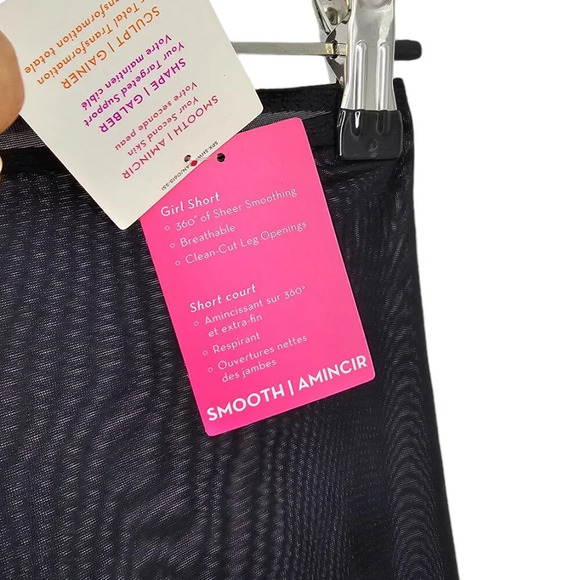 SPANX Shape Invisible Girl Short Black Size Small NWT Lightweight Sheer Smooth - Picture 7 of 8